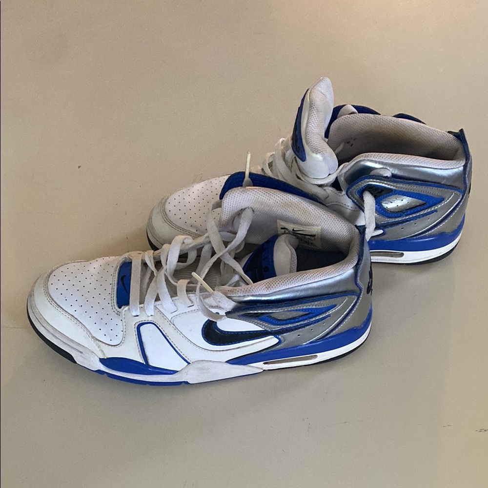 Nike Air Flight Falcon